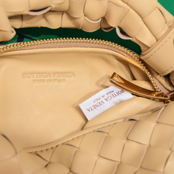 bo*te*ga Ve*ne*ta mini jodie