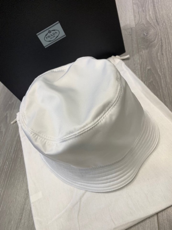 Pra*a nylon bucket hat