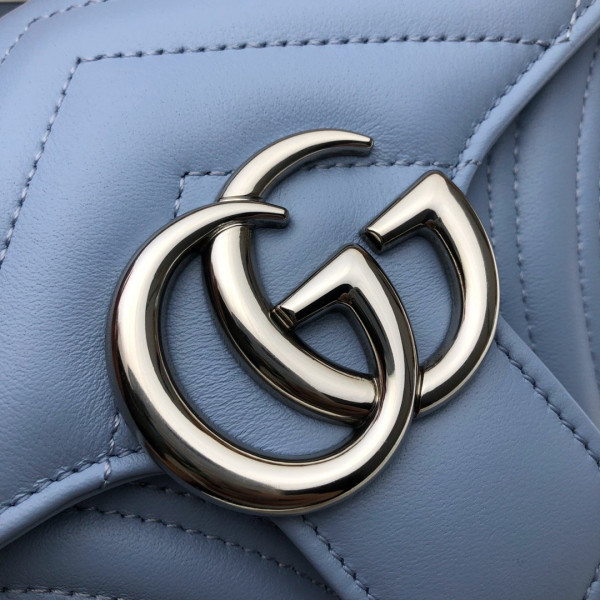 G*u*i gg marmont 22cm