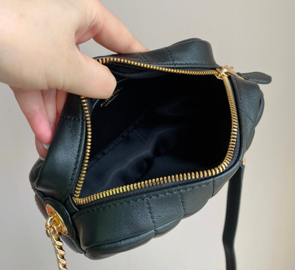 B**rry mini lola camera bag