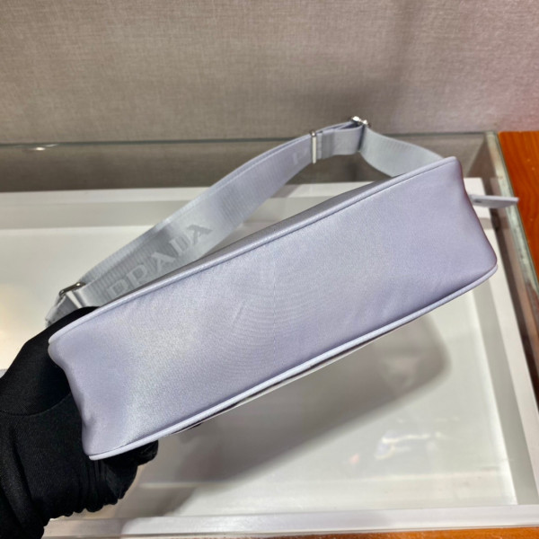 Pra*a re-edition 2005 nylon shoulder bag