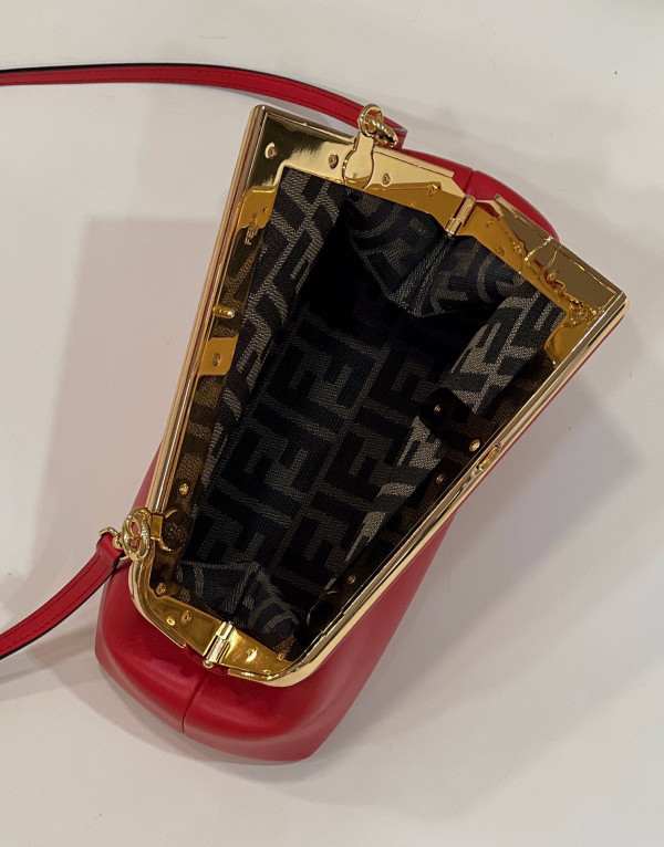 F**di first-32.5-15-23.5cm