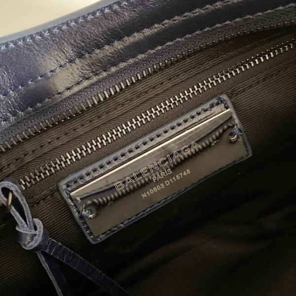 Ba*len*cia*ga classic city