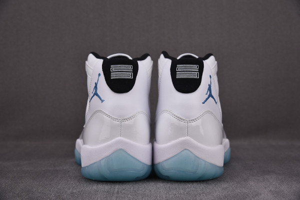 AIR JORDAN 11 "LEGEND BLUE“ 378037-117