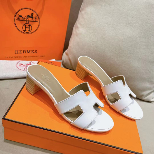 H**mes oasis sandal