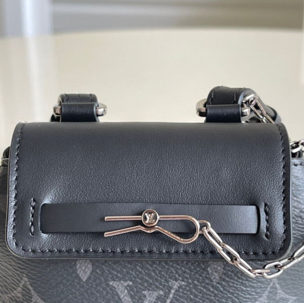 l0*is V*t0n mini steamer pouch