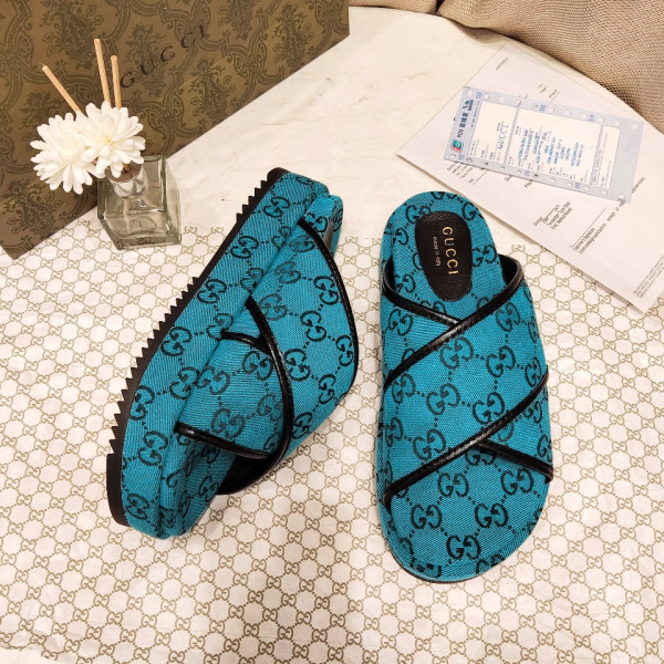 G*u*i gg multicolor platform sandal