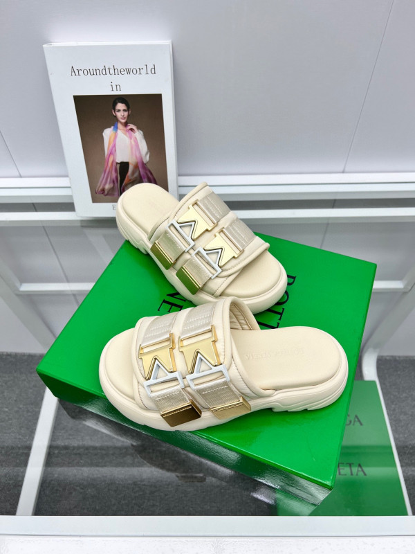 bo*te*ga Ve*ne*ta flash