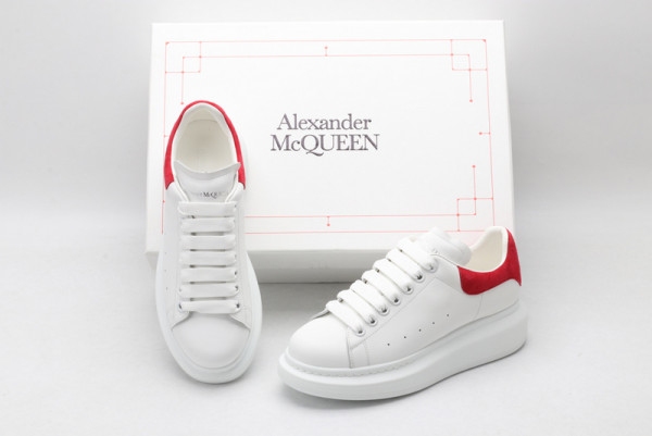 ale*d*r M*Q*en oversized sneaker
