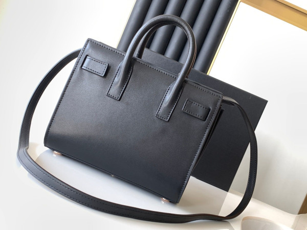 Y*L sac de jour nano in smooth leather