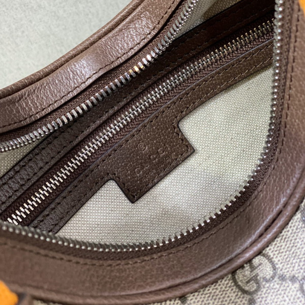 G*u*i attache large shoulder bag