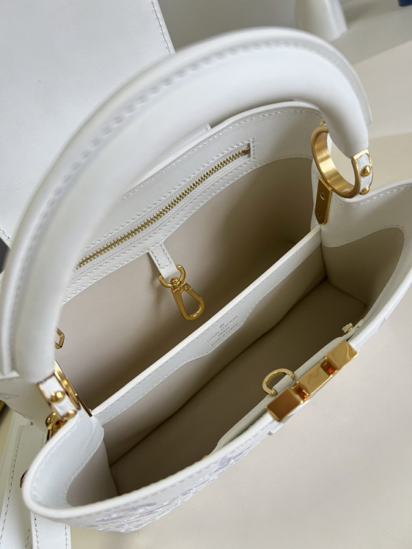 l0*is V*t0n capucines bb