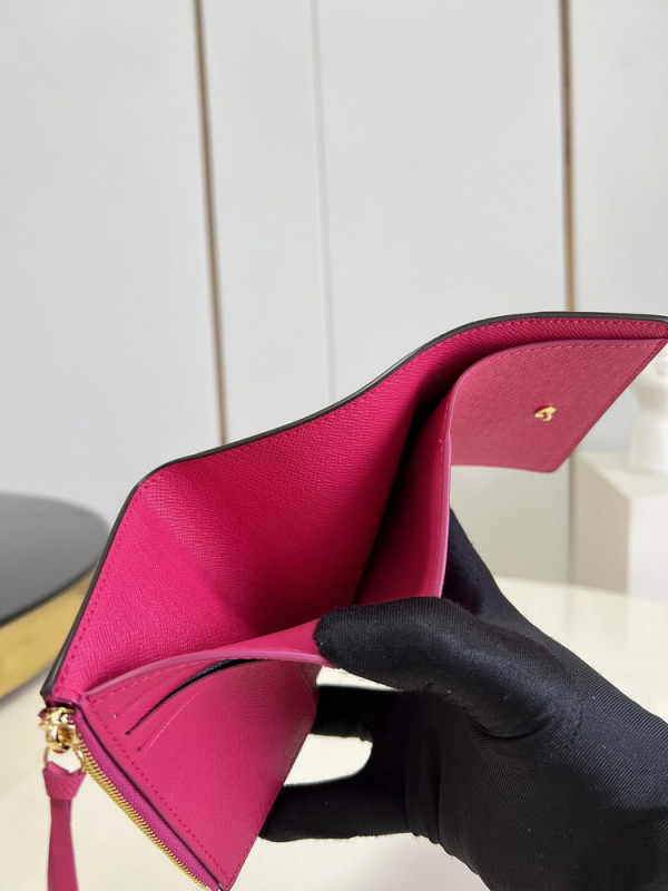 l0*is V*t0n victorine wallet