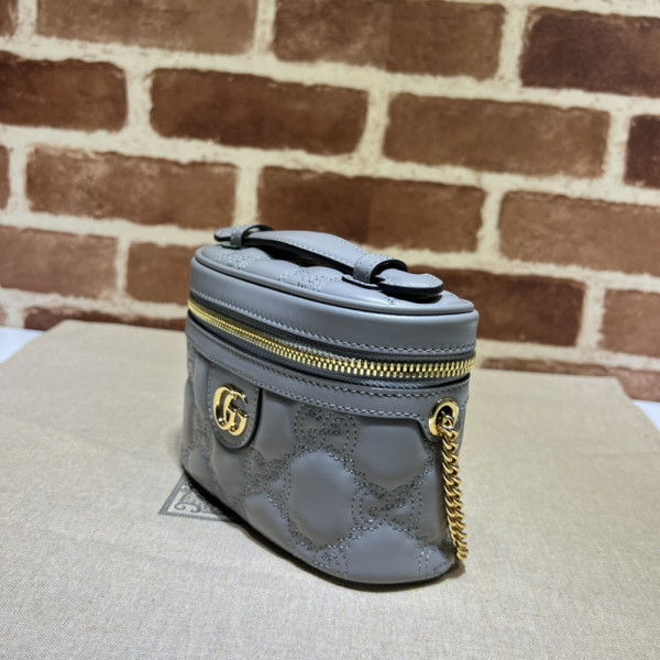 G*u*i gg matelassé top handle mini bag