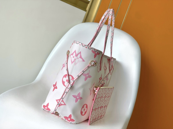 l0*is V*t0n neverfull mm