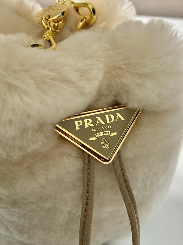 Pra*a  shearling bucket bag