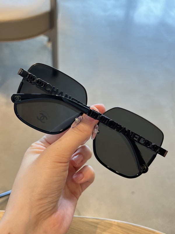 CL SUNGLASSES