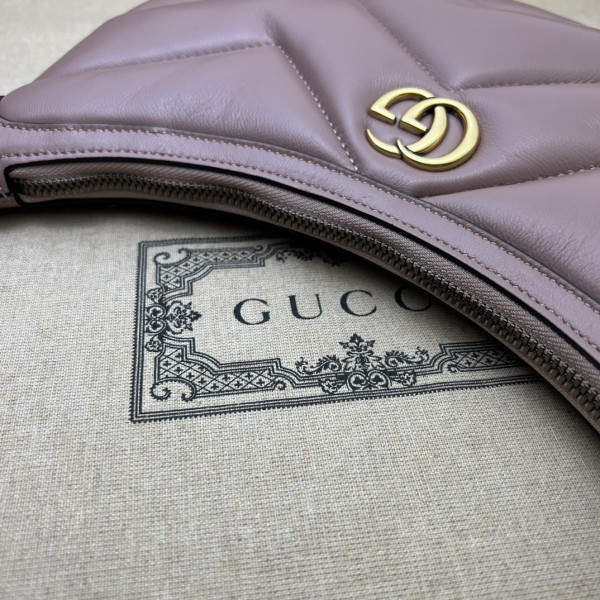 G*u*i gg marmont half-moon-shaped small bag