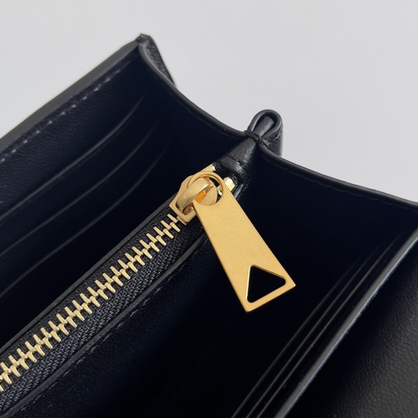 bo*te*ga Ve*ne*ta  andiamo - 19*11.5*3cm