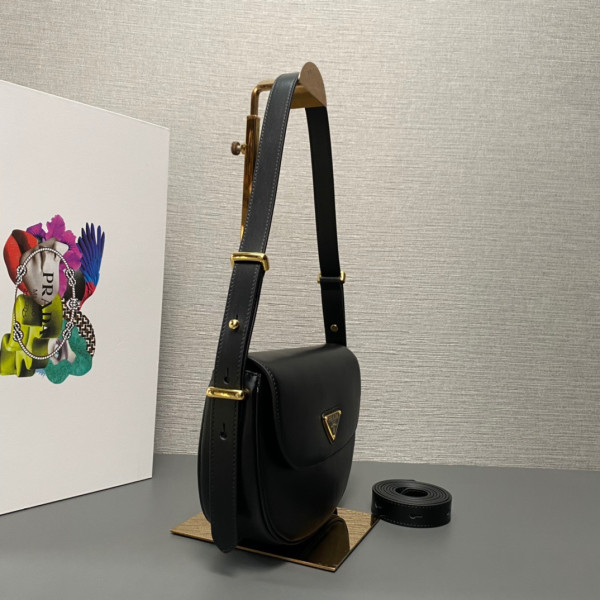 Pra*a moon handbags-22*17*5.5cm