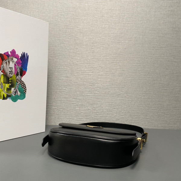 Pra*a moon handbags-22*17*5.5cm