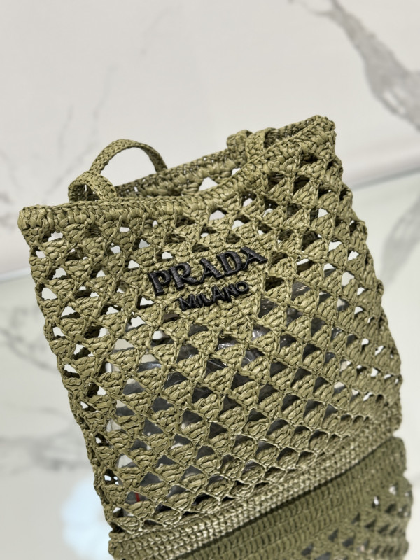 Pra*a woven fabric crochet tote bag