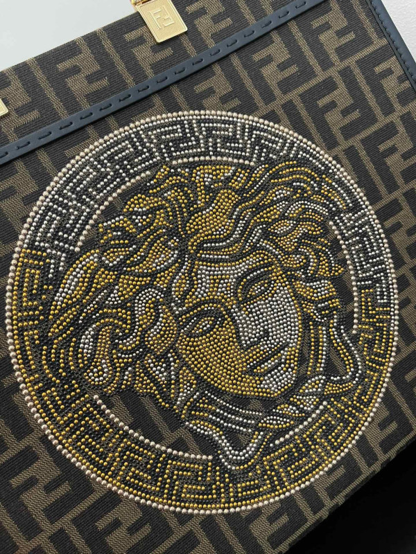 F**di sunshine medium-35*17*31cm