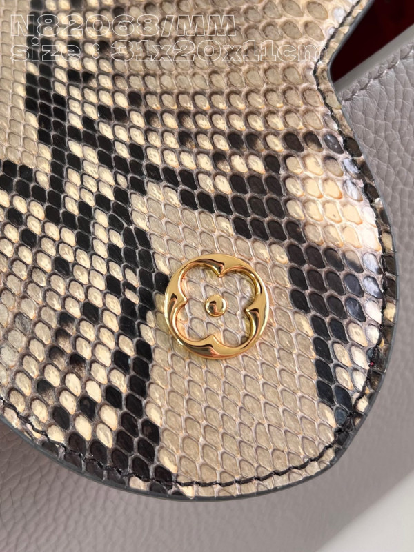 l0*is V*t0n capucines bb-31.5*20*11cm