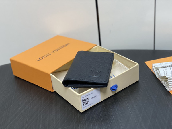 l0*is V*t0n pocket organizer-7.5*11.1*1 cm