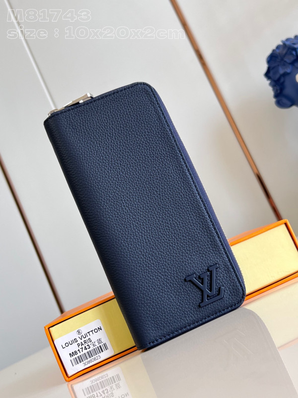 l0*is V*t0n zippy wallet-10*20*2 cm