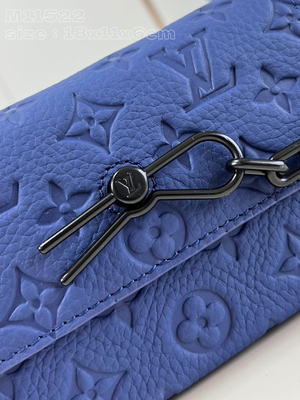 l0*is V*t0n steamer wearable wallet-18*11*6.5cm