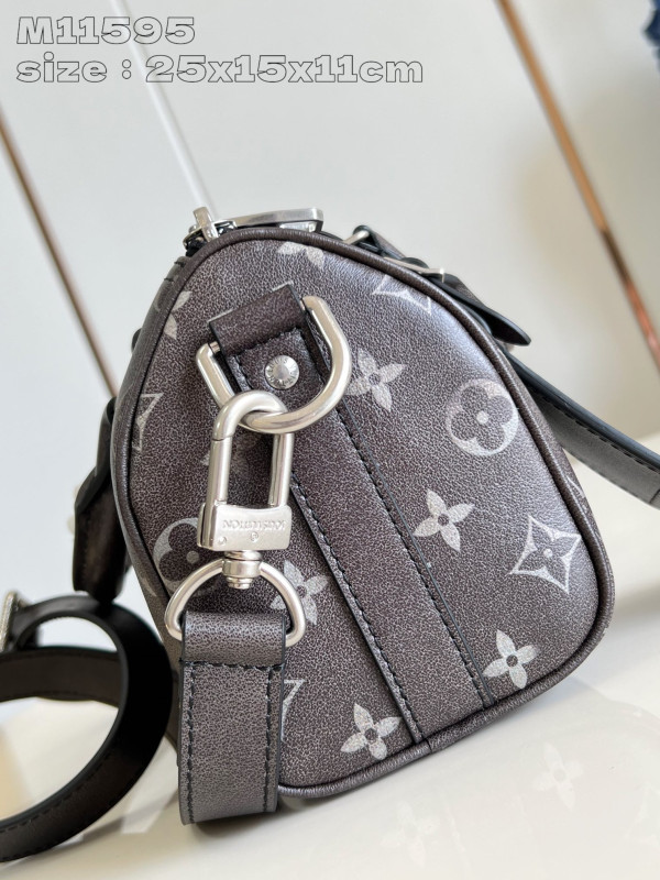 l0*is V*t0n keepall bandouliÈre 25