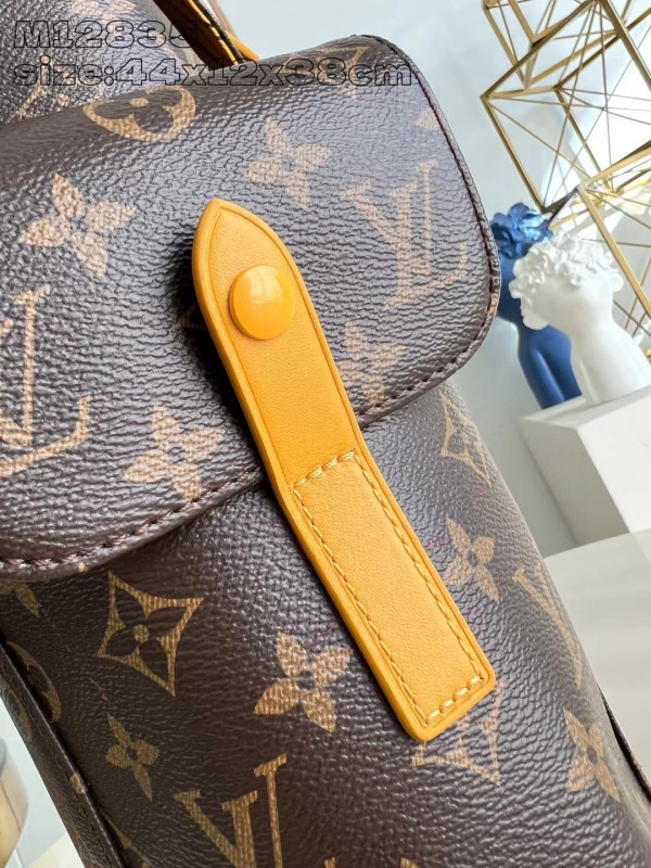 l0*is V*t0n christopher backpack mm-38*44*12.5cm