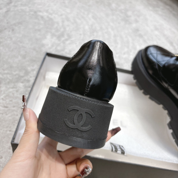 CL LOAFERS
