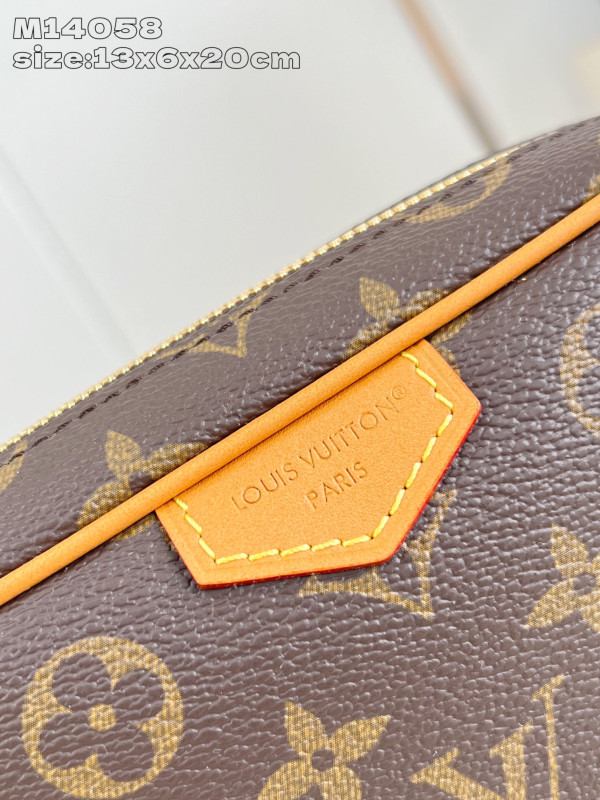 l0*is V*t0n trocadéro wearable wallet-13*6.5*20cm