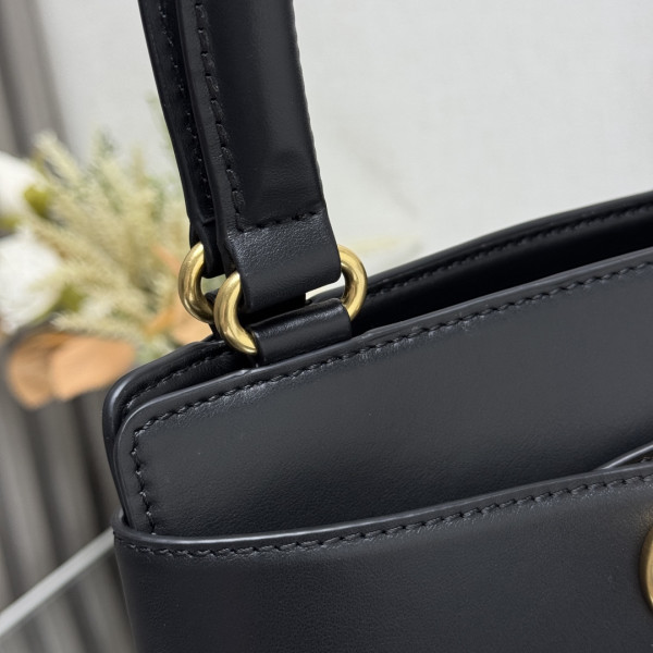 Pra*a medium carey leather bag-30*31*6.5cm