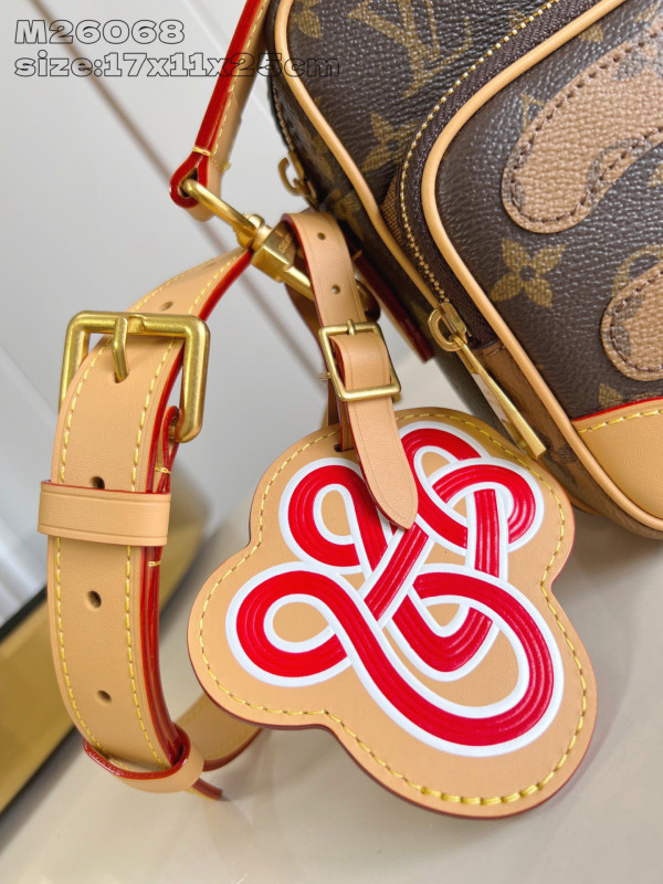 l0*is V*t0n nil -17.5*11*25cm