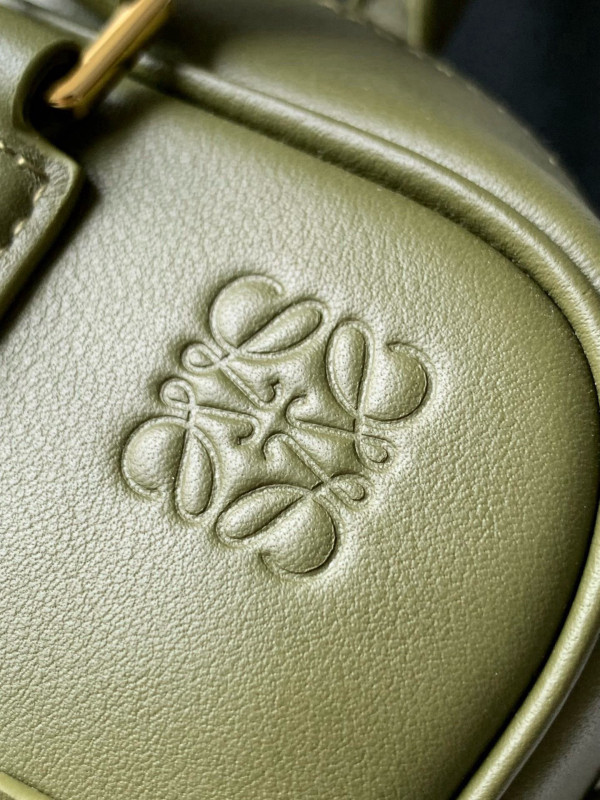 L0ew* amazona 23 cropped bag in nappa calfskin - 23*10*11cm