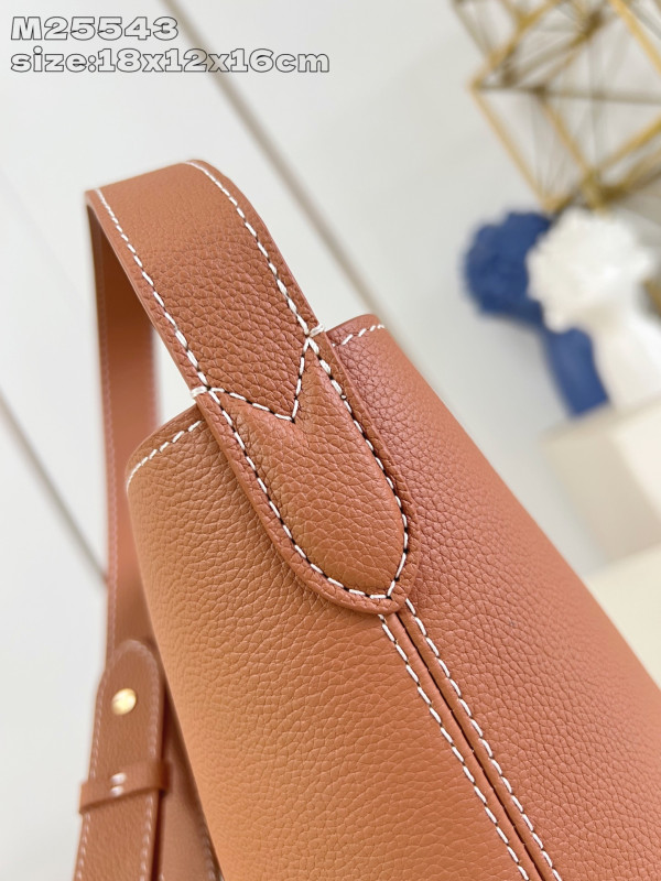 l0*is V*t0n low key all in bb