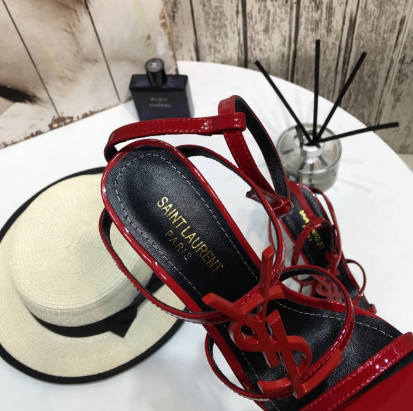 Y*L cassandra platform sandals in patent leather